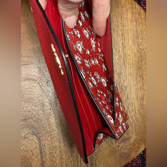 COACH Wild Hearts Print Coated Canvas Wallet w/Box - Picture 9 of 12